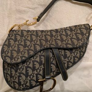 Vintage Dior saddle bag regular size !